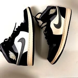 Used air Jordan mid SE satin smoke gray